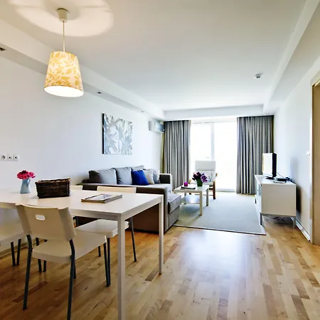 Dalyan & Aparthotel Çeşme