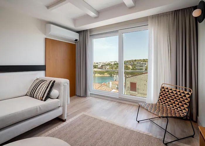 Dalyan & Aparthotel Çeşme