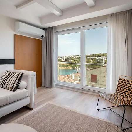 Dalyan & Lägenhetshotell Çeşme